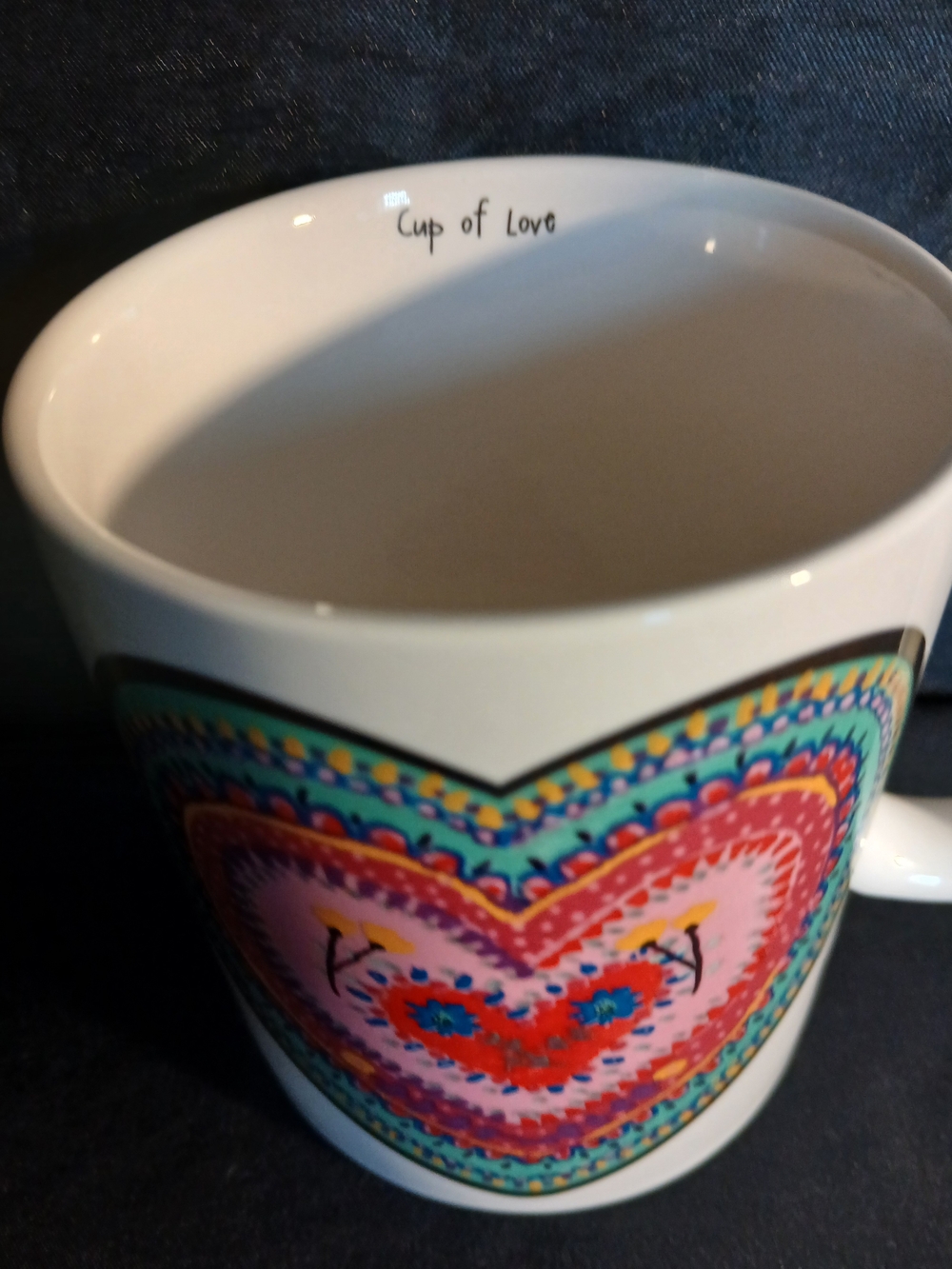 NATURAL LIFE White Mug with Multicolor Heart Motif
